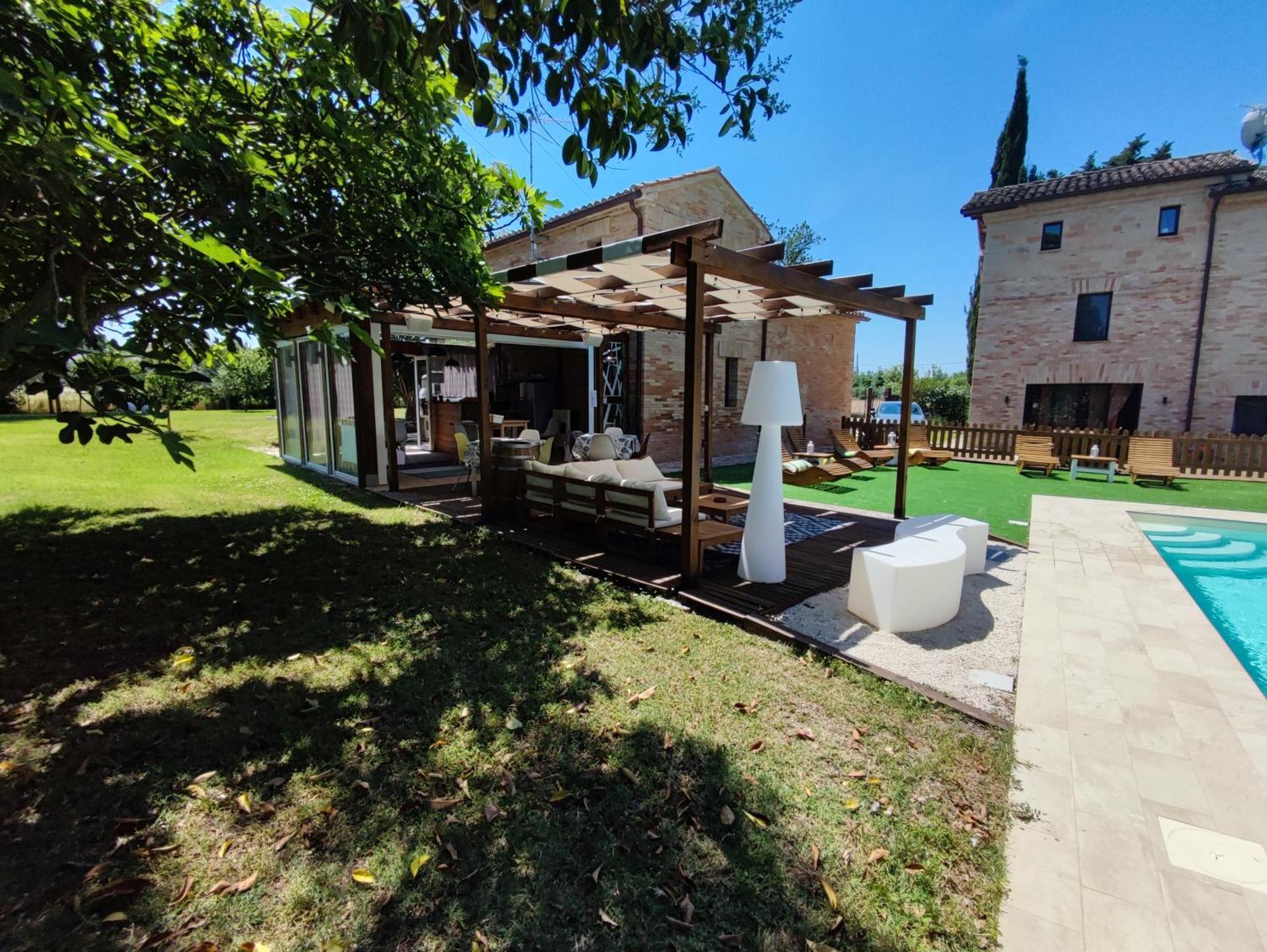 B&B Il Fienile Del Borgo Iesi Exterior foto